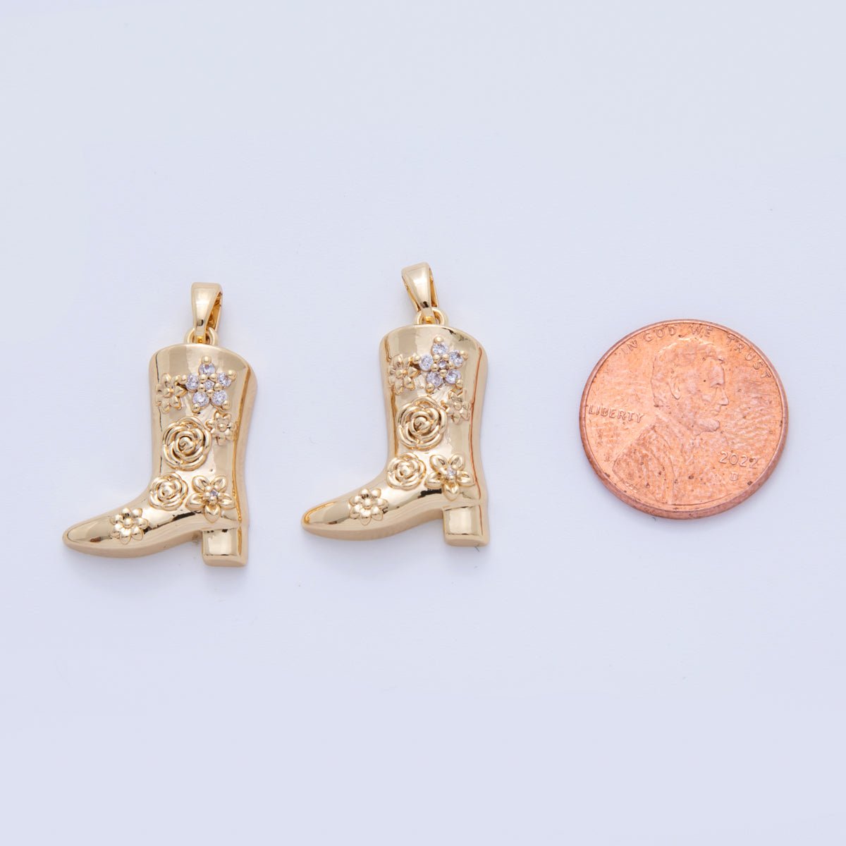 18K Gold Filled CZ Flower Western Cowboy Boots Pendant | AH740
